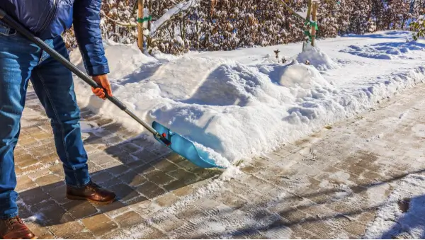 Snow Removal Burnaby: What Causes Black Ice in Parking Lots and Walkways Before It Turns Into a Bigger Safety Problem?